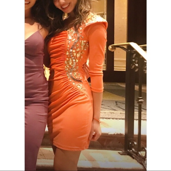 Dress - Picture 4 of 7